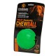 Grüner Gummiball mit Leckerlis von Starmark