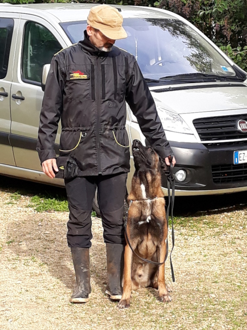 Hundefueher Jacke